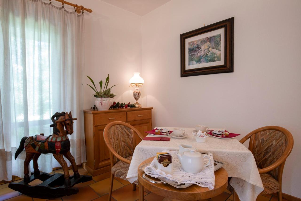Petit Foyer Hotel